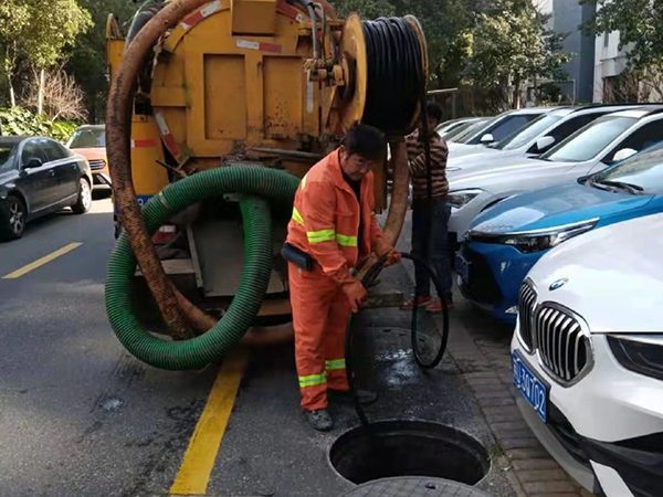 龙港排污管道清淤